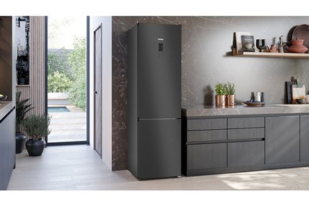 Refrigerateur congelateur en bas Siemens KG49NXXCF